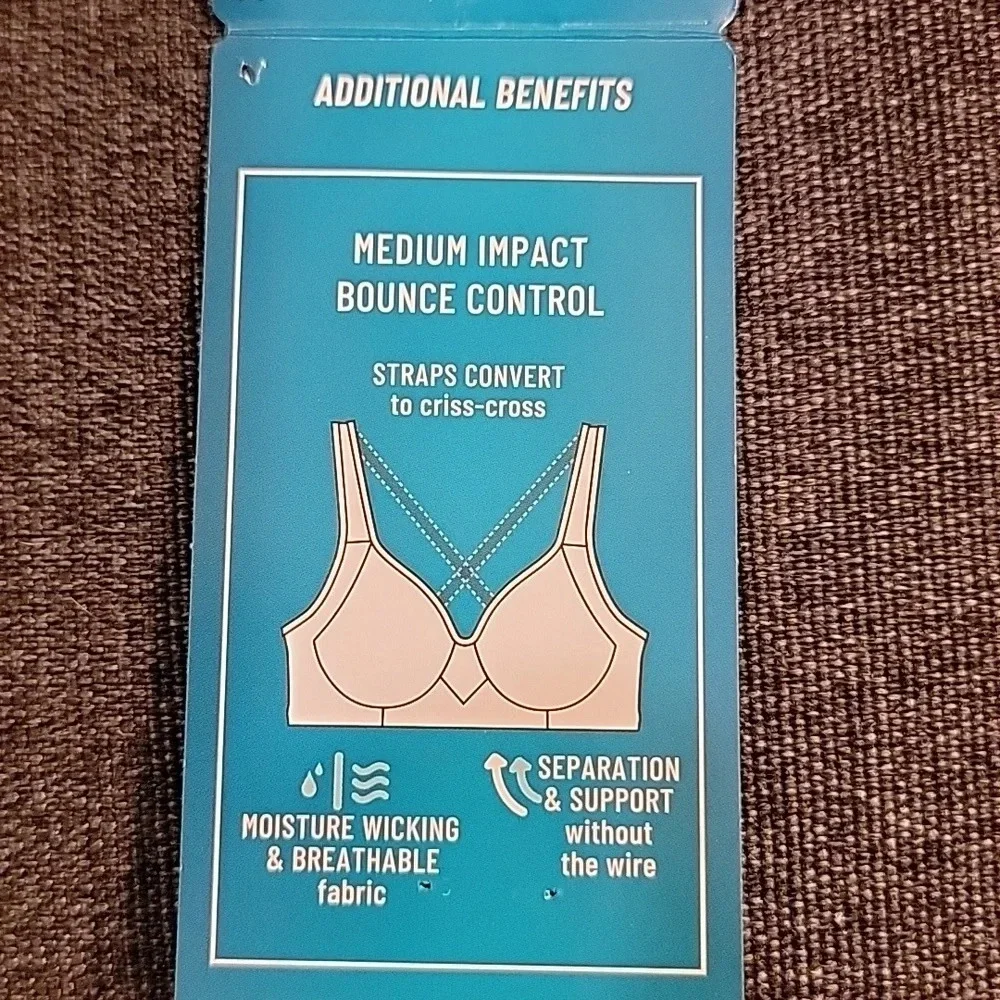Vanity Fair Wireless Supportive Medium Impact Sports Bra Size 38DD - Picture 4 of 6
